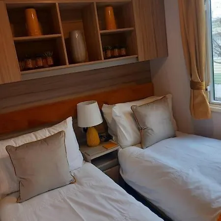 Nadia's Smart Tv & Wi-fi Haverigg