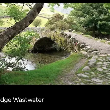 Nadia's Smart Tv & Wi-fi *