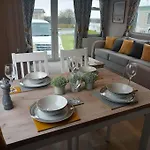Casa vacanze Nadia's Smart Tv & Wi-fi *